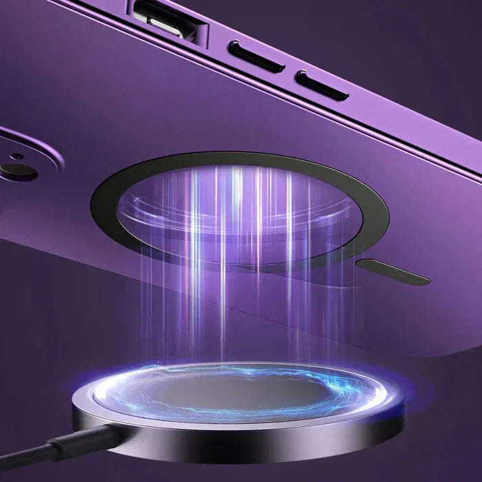 Stilvolle iPhone Metallhülle mit MagSafe. Dünnes Design & fester Halt.