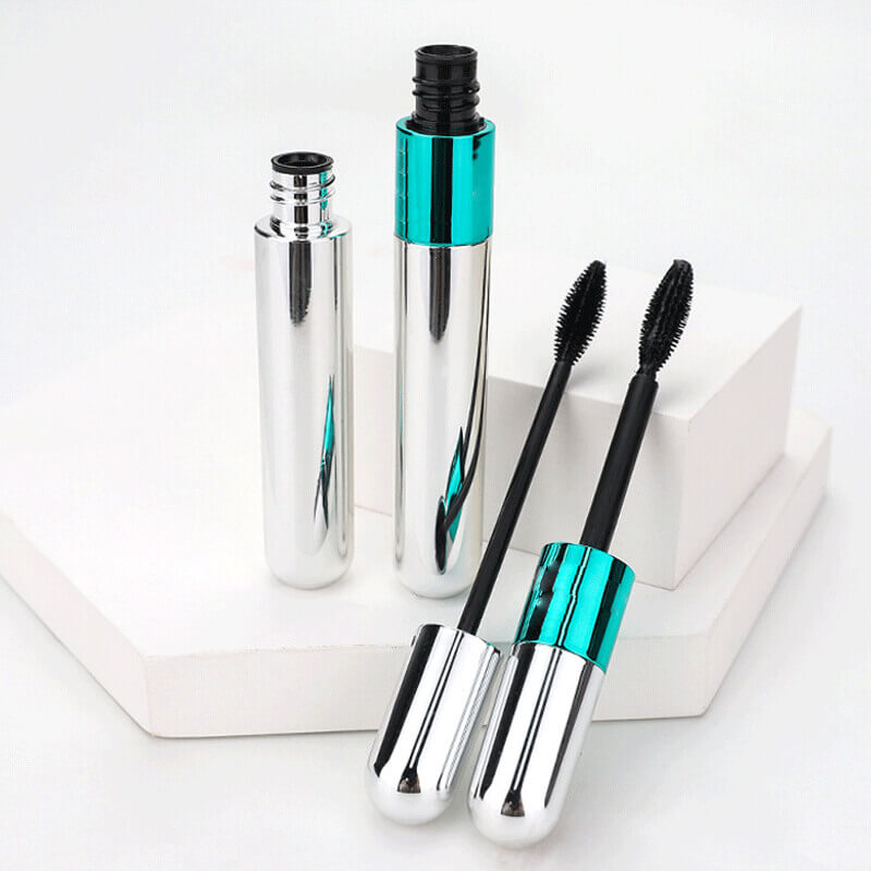 Hochwertige Damen 4D Volumen & Länge Mascara für beeindruckende Wimpern. Vegane, tierversuchsfreie Wimperntusche für den perfekten Look.