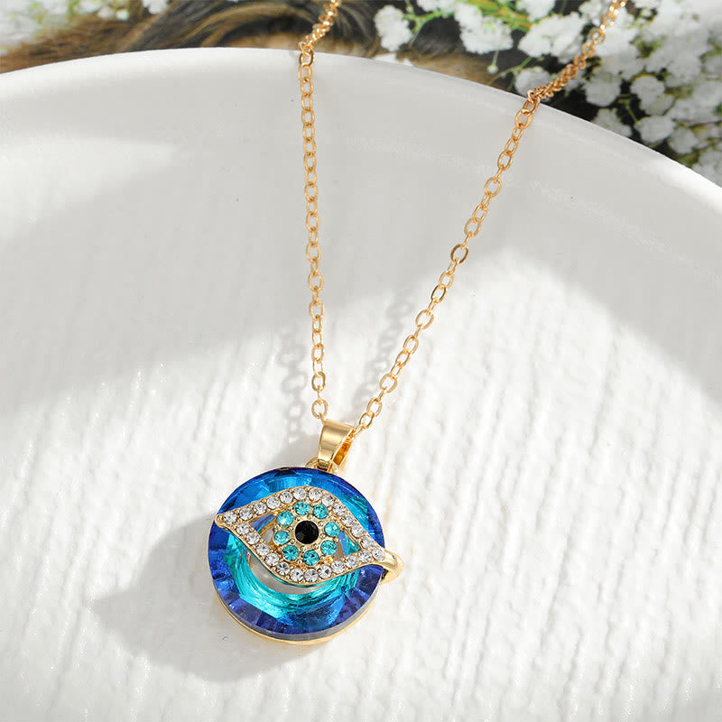 Silberne Damen Halskette "Böser Blick" mit ovalem Amulett & Zirkonia, für stilvollen, spirituellen Schutz.