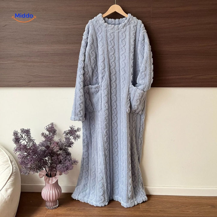 Warmes oversized Deckenkleid für Damen, weich und gemütlich, perfekte Winter-Homewear.