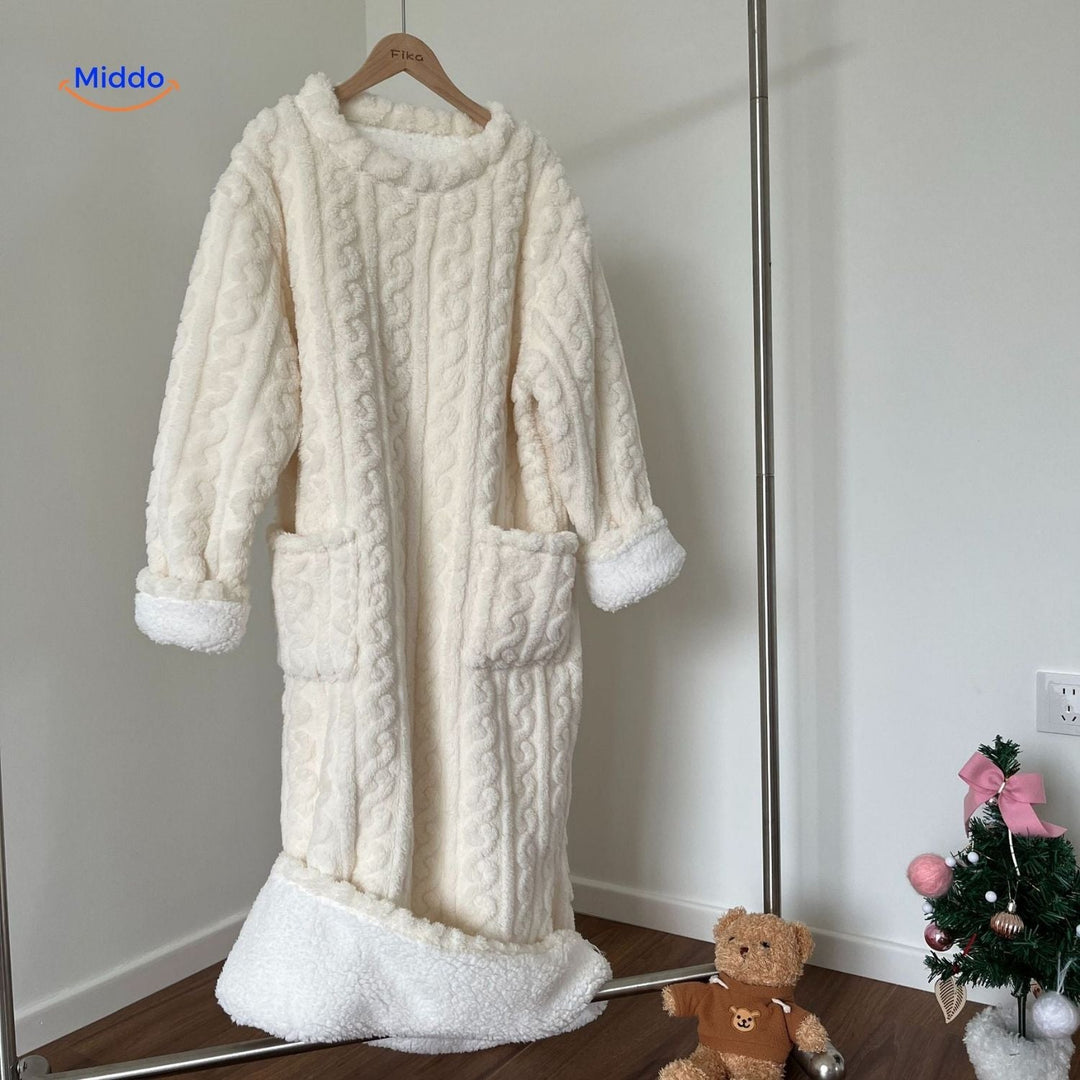 Entspannendes Damen Deckenkleid, warm, weich & komfortabel, als Kuscheldecke tragbar.
