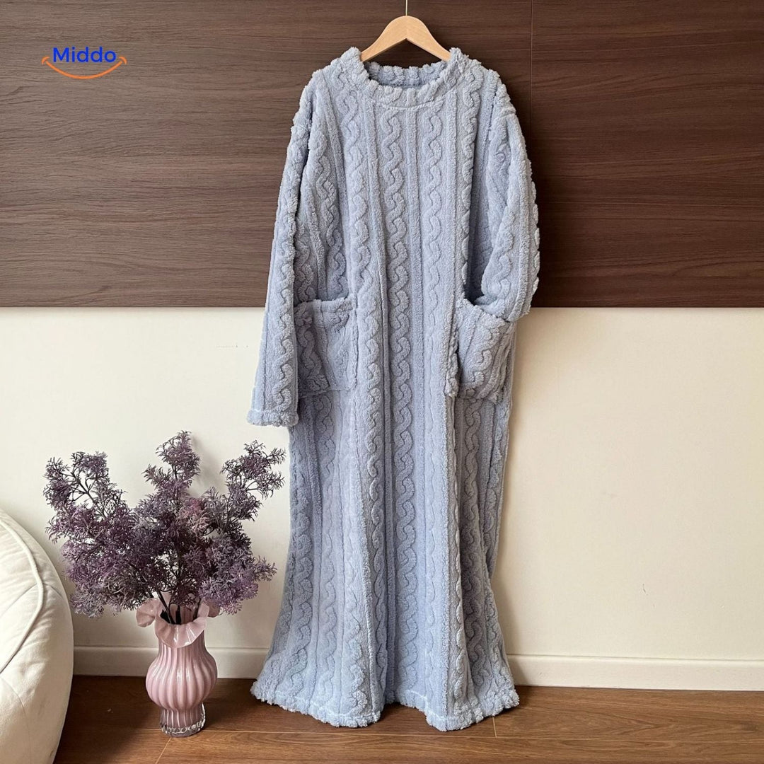 Winter-Loungewear: Damen Deckenkleid, flauschig, warm & gemütlich für zuhause.
