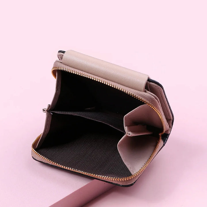 Kompakte Damen Mini Geldbörse mit Blätter-Muster. Modische Clutch & Portemonnaie mit Kartenfächern.