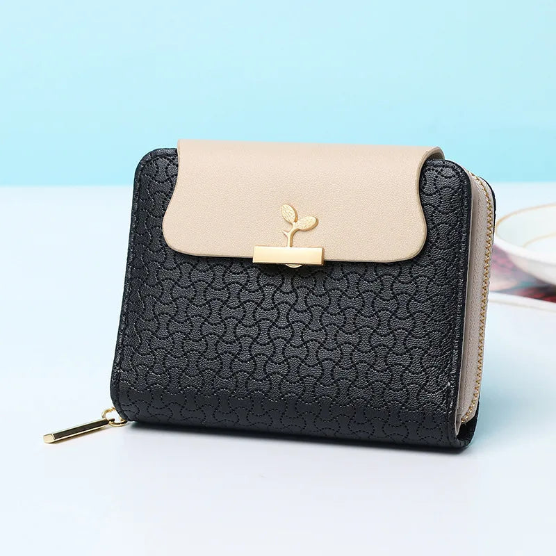 Modische Frauen Clutch mit stilvollem Blätter-Muster. Praktische Mini Geldbörse & Accessoire.