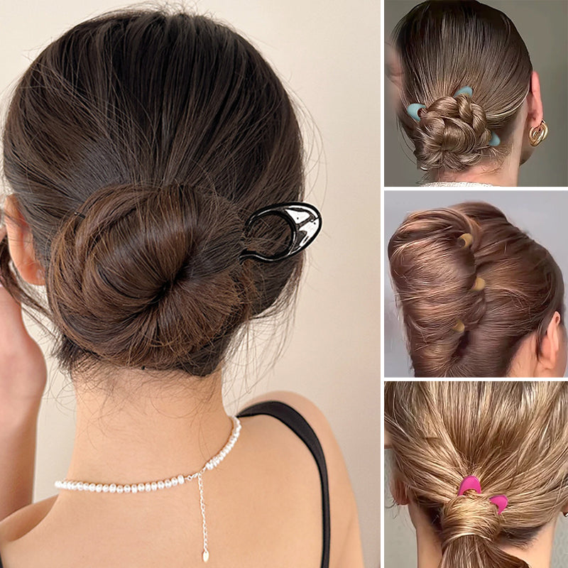 Detailansicht der GlamGrip Haarspange in Schwarz, perfekt für sicheren Halt bei Hochsteckfrisuren.