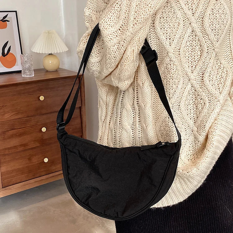 Damen Haze Knödeltasche, leichte Stoff-Schultertasche, ideal für stilbewusste Frauen.