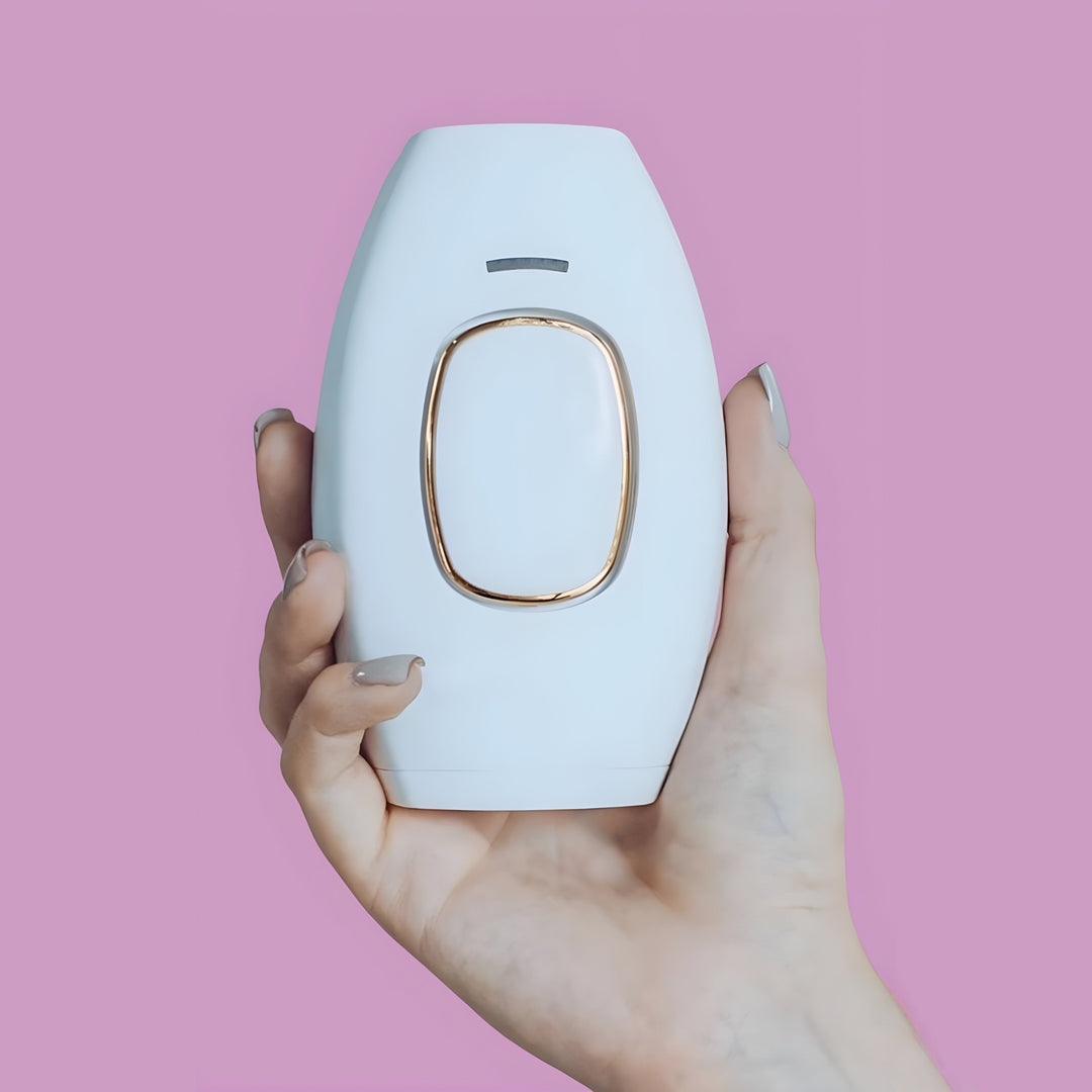 Kompakter IPL Haarentferner für Frauen. Sanfte und effektive Haarentfernung mit IPL Technologie für zu Hause.