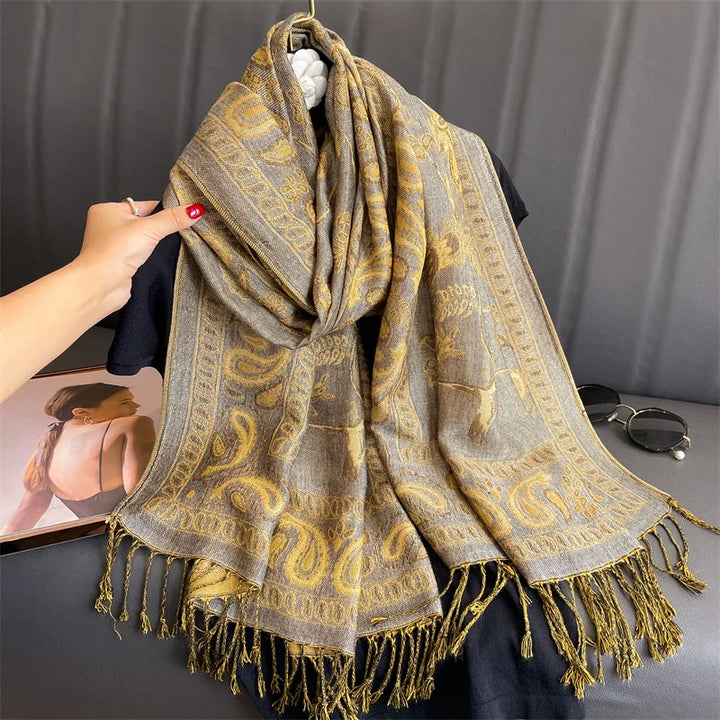 Kuschelweicher Damen Kaschmirgefühl Schal, wärmendes Winter-Highlight.