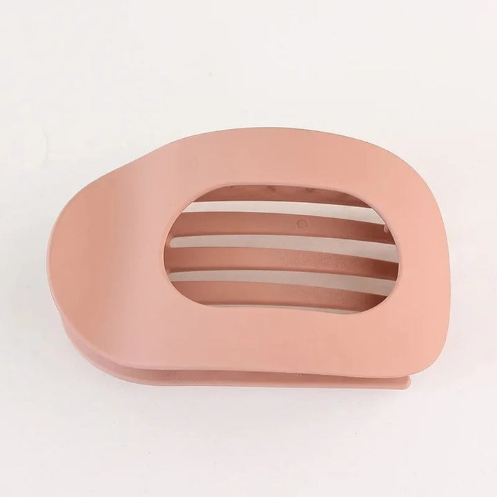Weißer Damen Haarclip für sicheren Halt. Komfortable Haarklammer, minimalistisches Design, elegantes Accessoire.