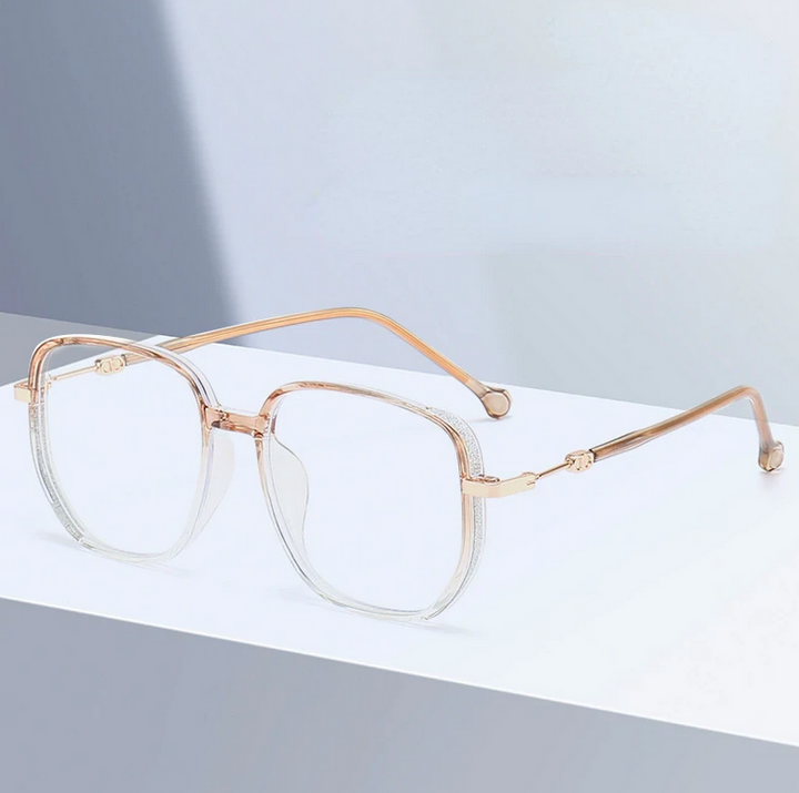 Seitliche Ansicht der leichten Damen Lesebrille. Ergonomisches Design für hohen Tragekomfort.