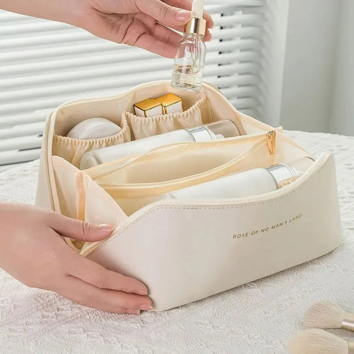 Damen Beauty Organizer: hochwertige Kosmetiktasche zur stilvollen Aufbewahrung von Make-up.