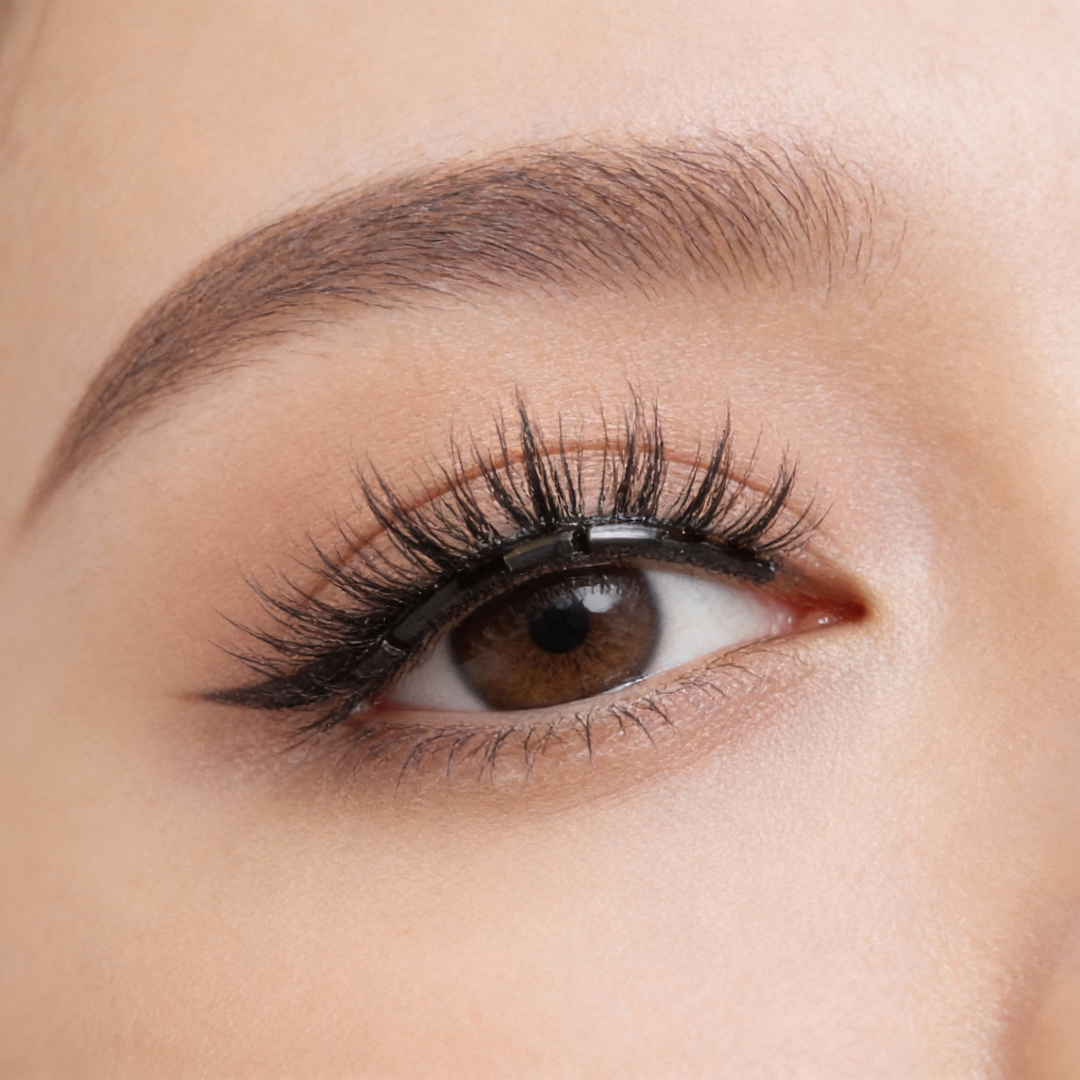 Hypoallergene Magnetwimpern für Damen, wiederverwendbar, schaffen beeindruckendes Augen Make-up.