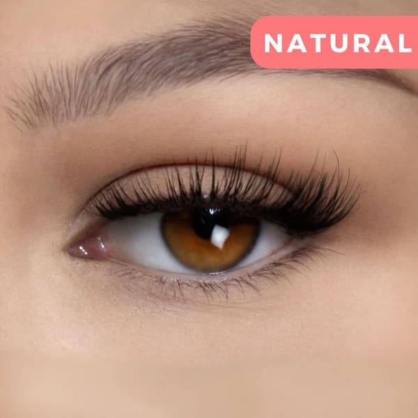 Hochwertige magnetische Wimpern für Damen im Set. Klebstofffrei, für langanhaltenden Halt & einfache Anwendung.