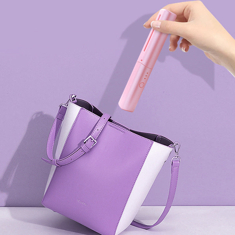Kleiner Reise-Glätteisen mit Akku: Kabelloser Mini-Haarglätter für Damen, ideal für unterwegs & flexibles Haarstyling.