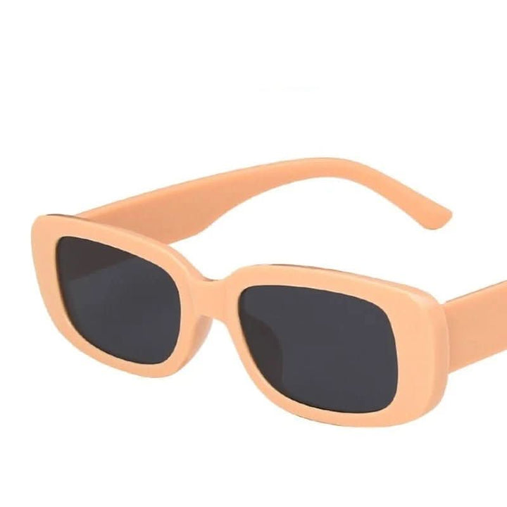 Elegante Damen Sonnenbrille, schmale rechteckige Form, Retro-Chic, mit UV400-Augenschutz.