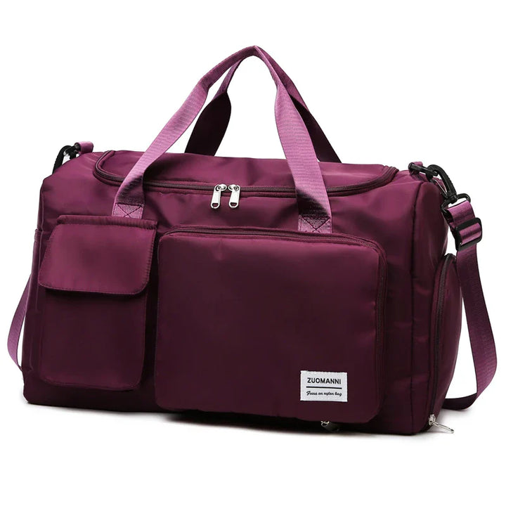 Strapazierfähige Sporttasche Damen 35L, mit Schuhfach & Nassfach, optimal für das Gym.