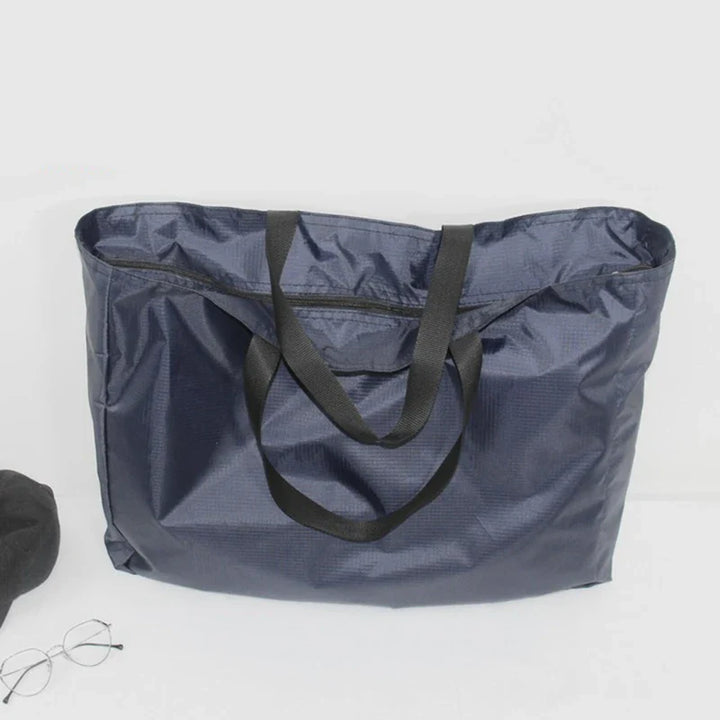 Elegante faltbare Damen Reisetasche, leicht & wasserfest, ideal für stilvolles Reisen mit viel Platz.