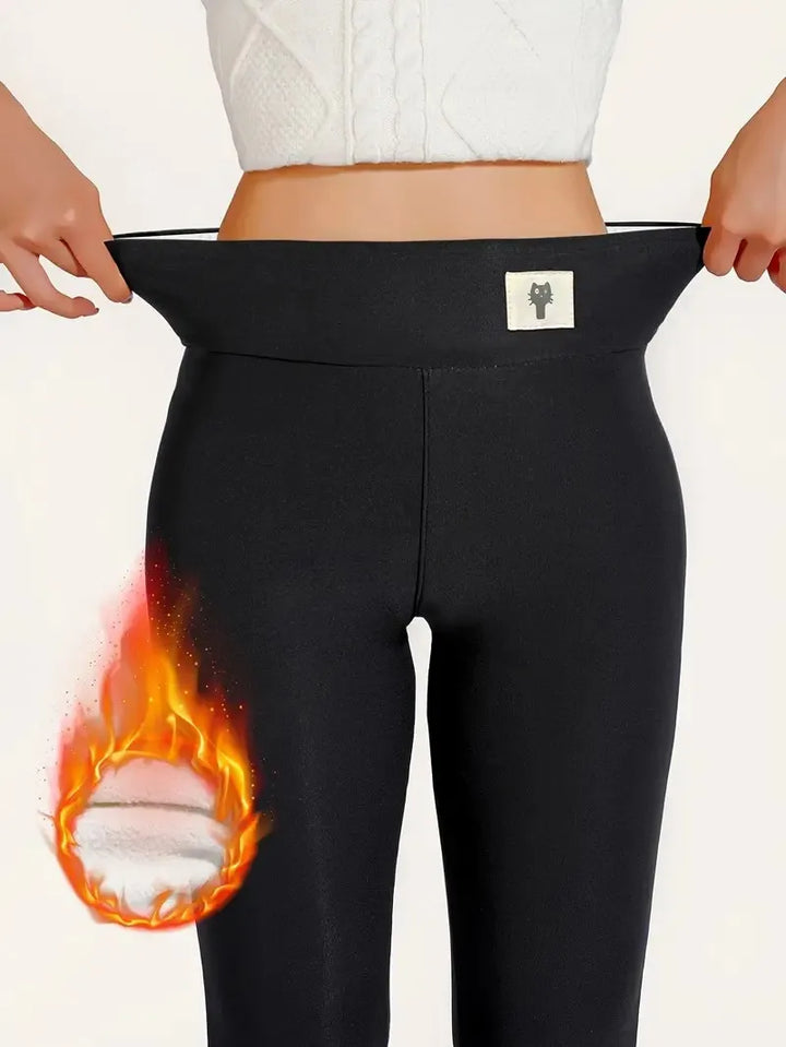 Bequeme Damen Winterleggings mit Thermo-Futter, ideal für kalte Tage. Hält warm und ist alltagstauglich.