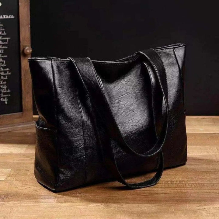 Klassische PU Ledertasche für Damen mit Schulterriemen, vielseitig & elegant.