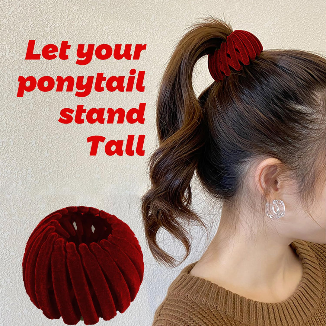 Zwei Vogelnest-Haarclips aus dem 3er-Set, stilvoll auf einer Oberfläche arrangiert. Damen Haaraccessoires.