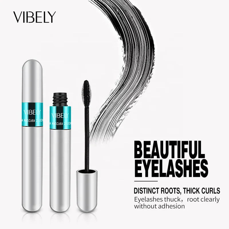 Detailansicht der Volumen & Länge Wimperntusche. Seidenfaser-Formel für dichtere, längere und perfekt definierte Wimpern.