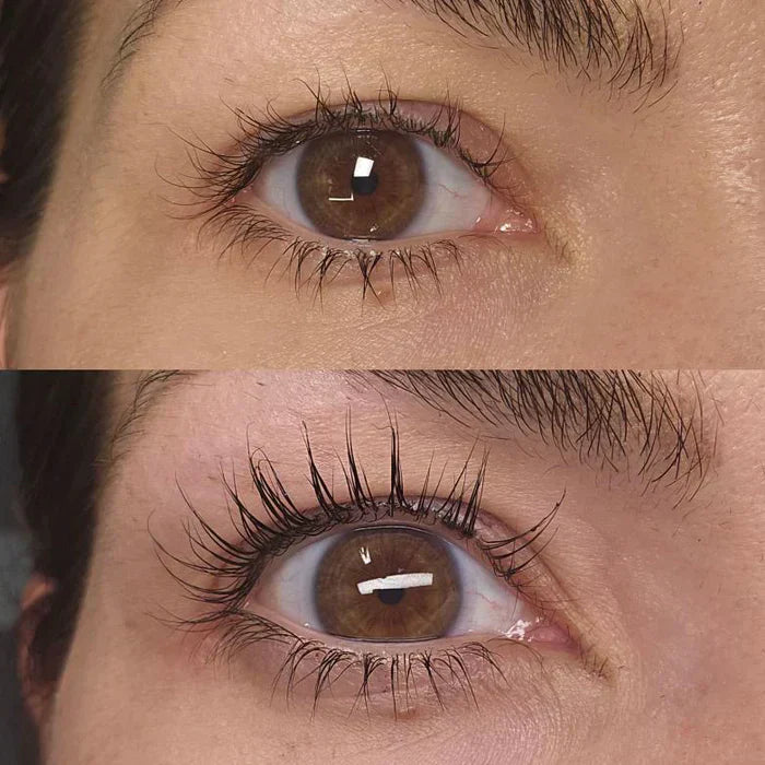 Nahaufnahme des Wimpernserum-Flakons, fördert Wimpernwachstum für dichte, lange Wimpern.