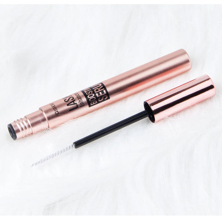 Eleganter Applikator für Wimpernwachstumsserum Damen. Einfache Anwendung für volle, lange Wimpern & natürliche Schönheit.