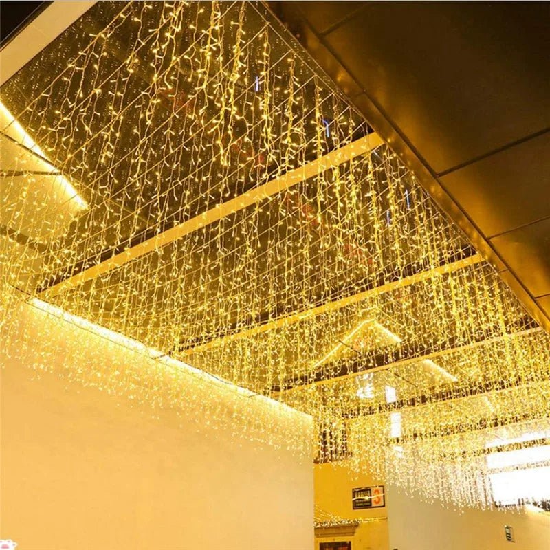 Warmweiße 5m LED-Lichterkette, 8 Modi, schafft gemütliches Ambiente für Haus & Garten.