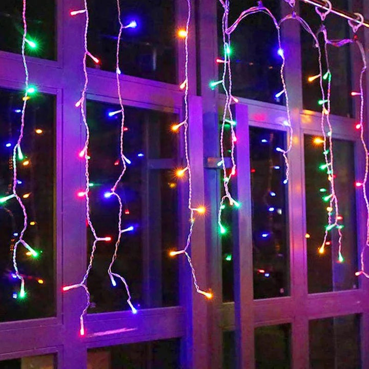 Helle 5m LED-Lichterkette mit 8 Modi, ideal für festliche Dekorationen innen und außen.
