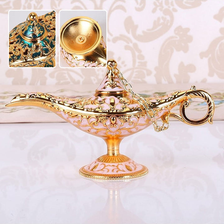 Orientalisches Flair: Legierungs-Aladdinlampe, perfekte Deko für Wohnzimmer oder Büro.