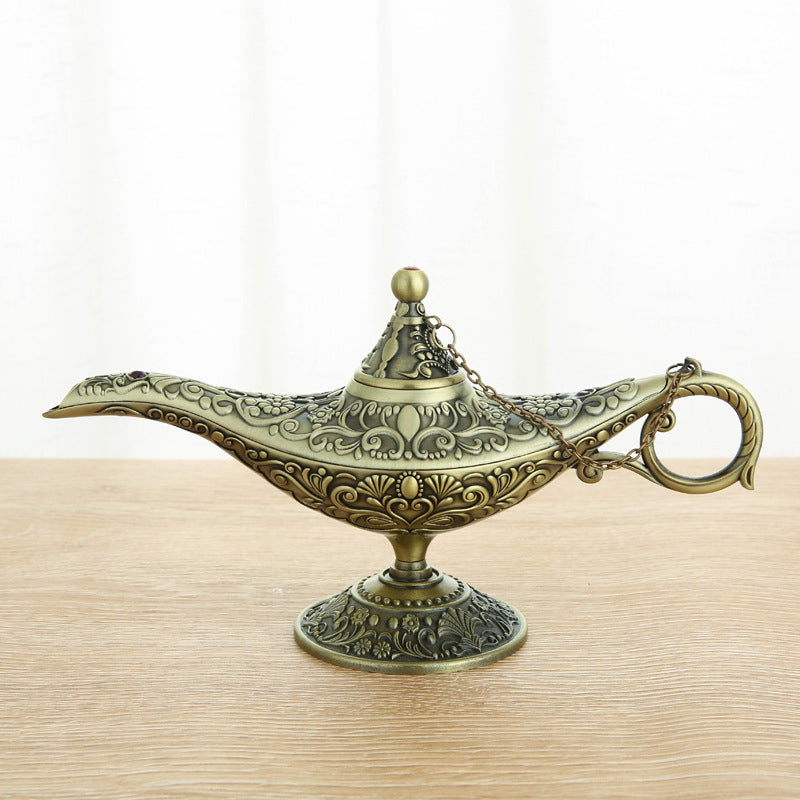 Hochwertige Aladdin Legierungs-Ornamentlampe, ideale Deko für orientalische Einrichtung.