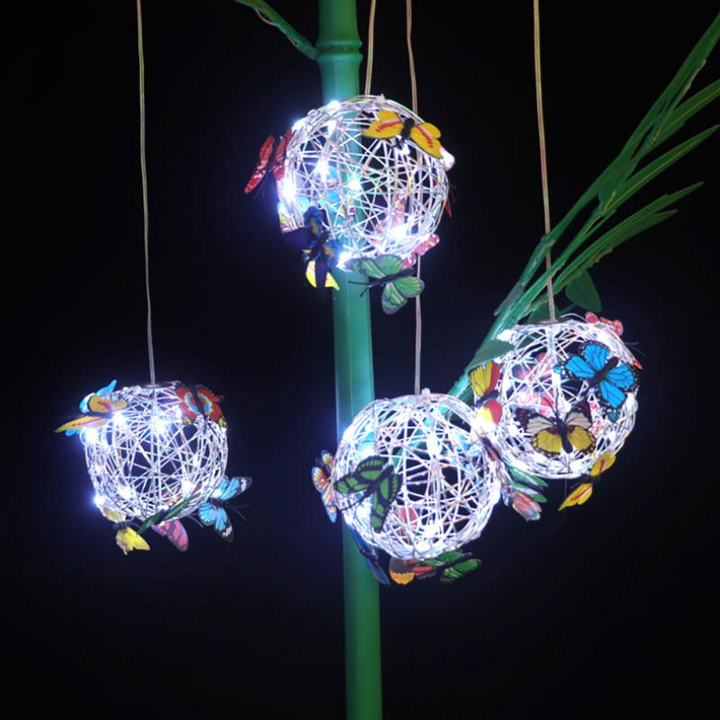 Energieeffizientes Terrassenlicht: LED Schmetterlingslampe mit Solarfunktion; tolle Garten Deko.
