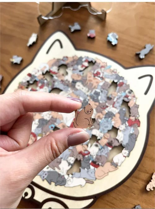 Hochwertiges Katzen-Holzpuzzle, naturfarben, zum Entspannen & als stilvolle Wohn-Dekoration.