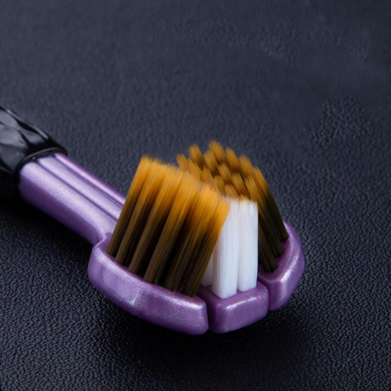 Dentaclean 360 Zahnbürste: Innovative Tiefenreinigung für sichtbar strahlendere, gesündere Zähne.