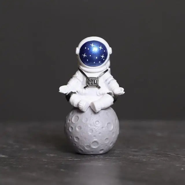 Realistisches Astronauten Modell als einzigartige Dekoration; inspiriert von Raumfahrt und Weltall.