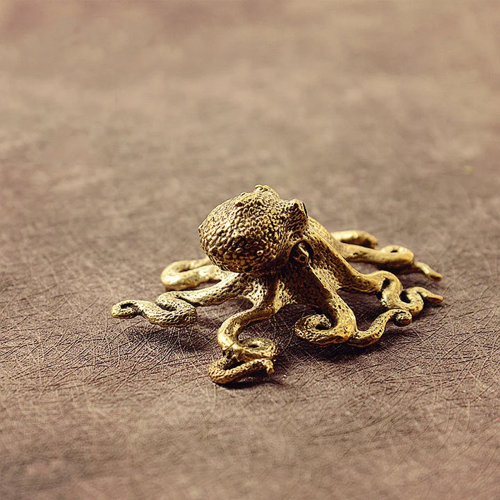 Maritimes Oktopus-Kunstwerk, perfekt als Tischdekoration oder Geschenk für Meeresliebhaber.