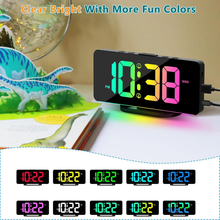 Digitale Uhr mit 19 Erinnerungen, hilft Senioren, ihre Termine und Aufgaben zu merken.