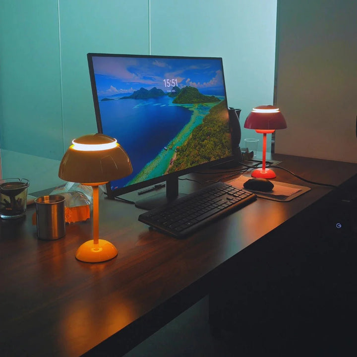 Akku-betriebene, kabellose LED Tischlampe mit Touchdimmer, ideal für flexible Innenbeleuchtung & Stimmungslicht.