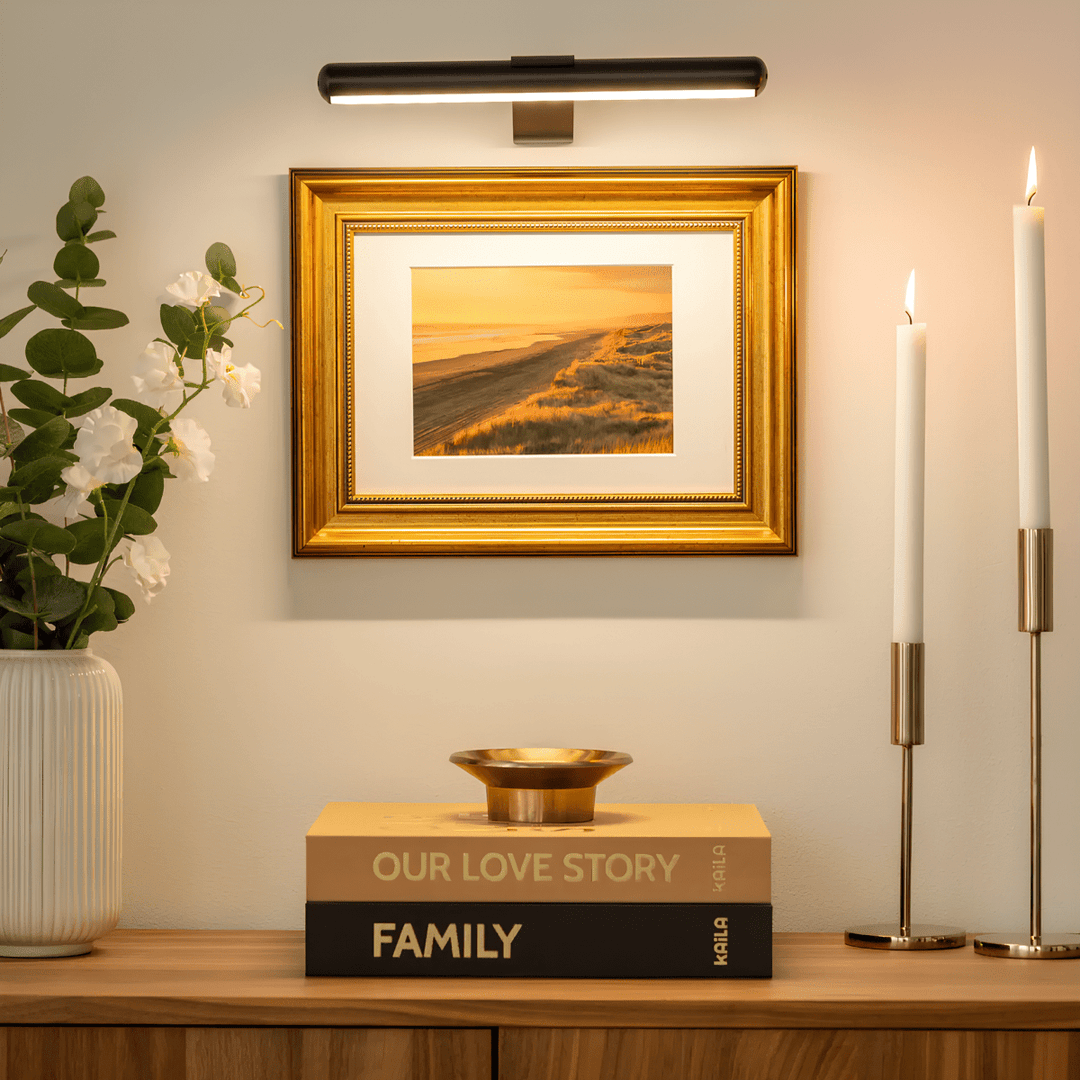 Dimmbare kabellose LED-Wandleuchte für moderne Kunstbeleuchtung im Zuhause.