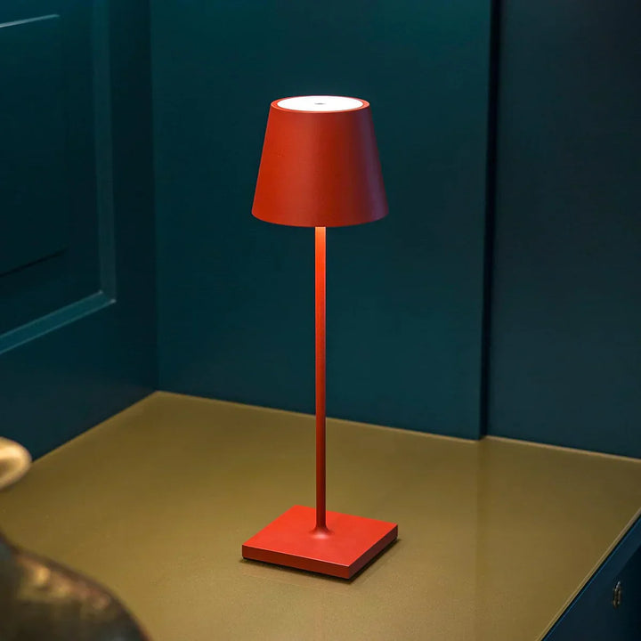 Kabellose, wiederaufladbare LED-Tischlampe, dimmbar, perfekt für Wohnzimmer & Schlafzimmer.
