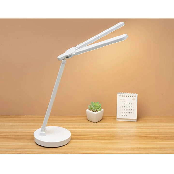 Kompakte, dimmbare Akku-Leselampe mit LED und Handyhalter. Perfekt für Büro, Schlafzimmer und flexibles Arbeiten.