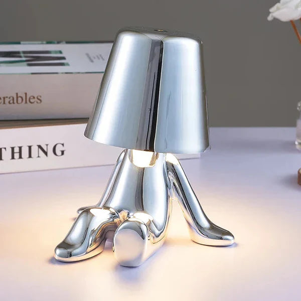 Flexible LED Tischlampe, dimmbar, mit warmem Licht für gemütliche Abende.