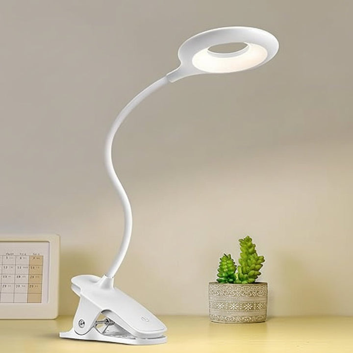 USB-betriebene LED-Leselampe mit Klemme, dimmbar, vielseitig als Arbeits- oder Buchlicht für Zuhause.