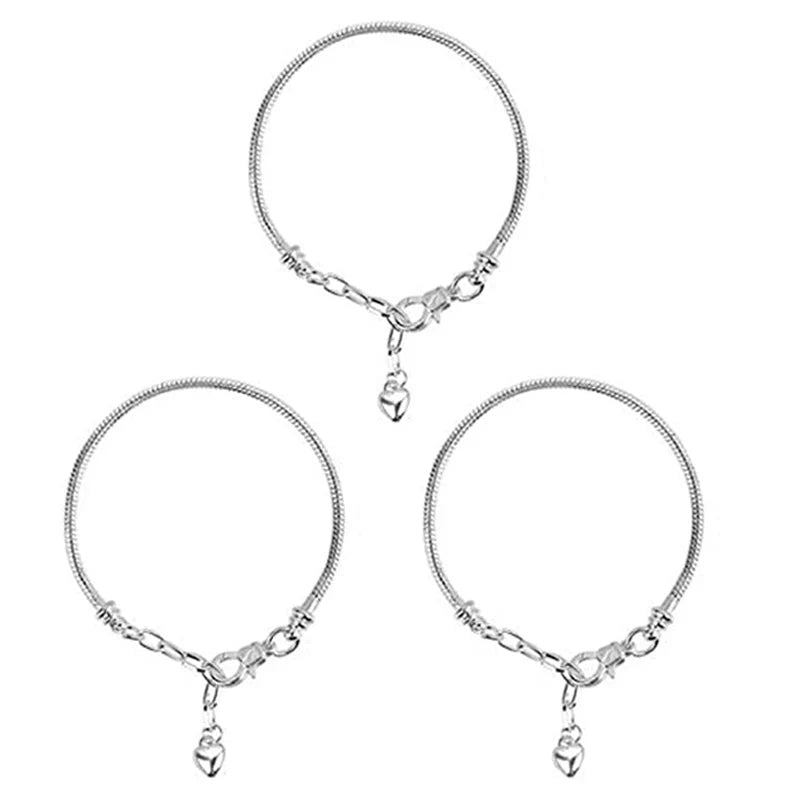 Offenes DIY Armbänder Set mit allen Materialien für kreativen Bastelspaß & Schmuckdesign.