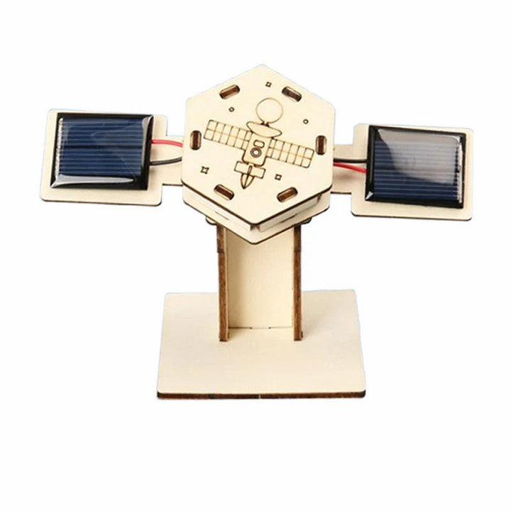 Entdecken Sie Ingenieurwesen mit diesem DIY Satelliten Bausatz; pädagogisches Weltraummodell zum Selberbauen.