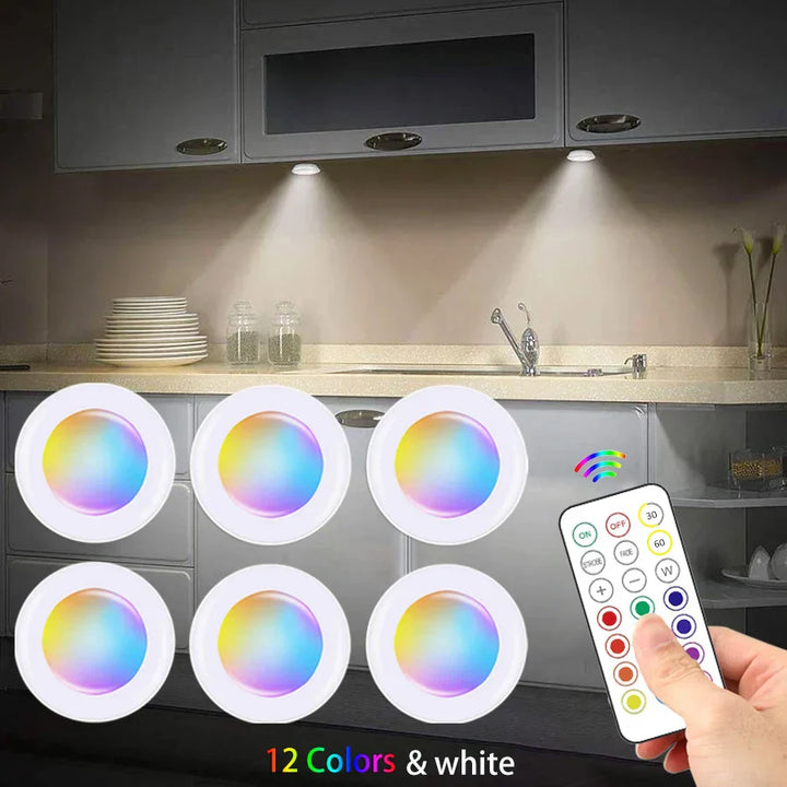 Drahtlose RGB LED Unterbauleuchte für Ambientebeleuchtung, batteriebetrieben mit Farbwechsel & Fernbedienung.