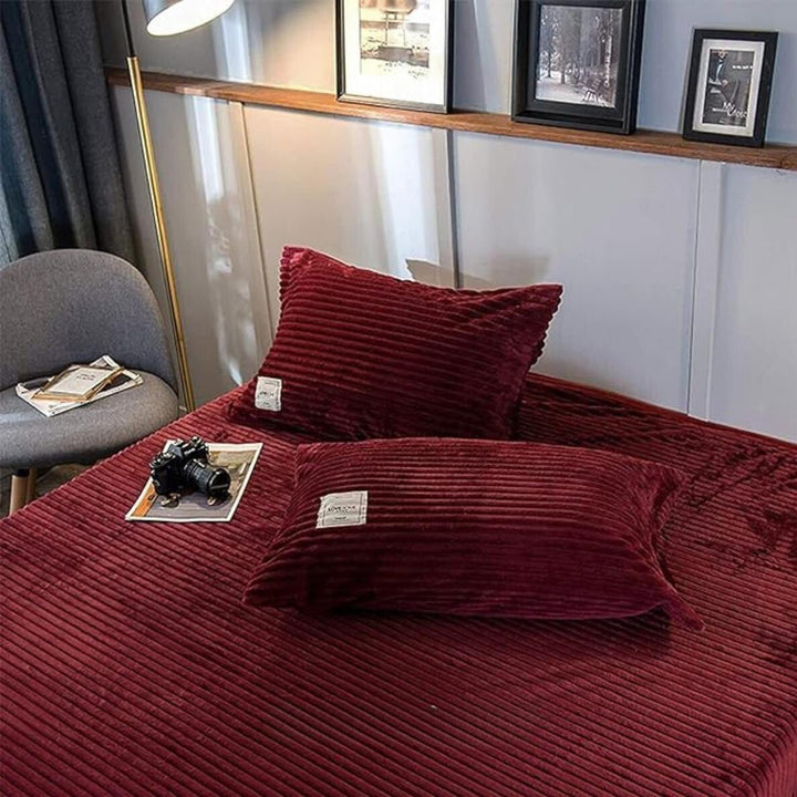 Superweiche DreamFleece Decke: Genießen Sie ultimative Gemütlichkeit und Wärme zu Hause.