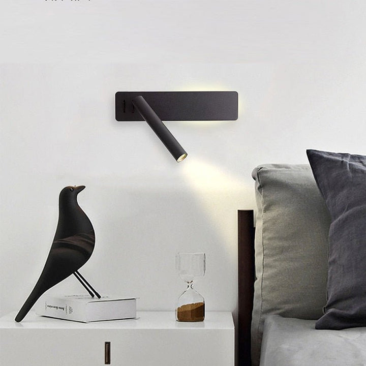 Energiesparende, drehbare LED-Lampe, dimmbar, perfekt als flexibles Leselicht oder Akzentbeleuchtung für Zuhause.