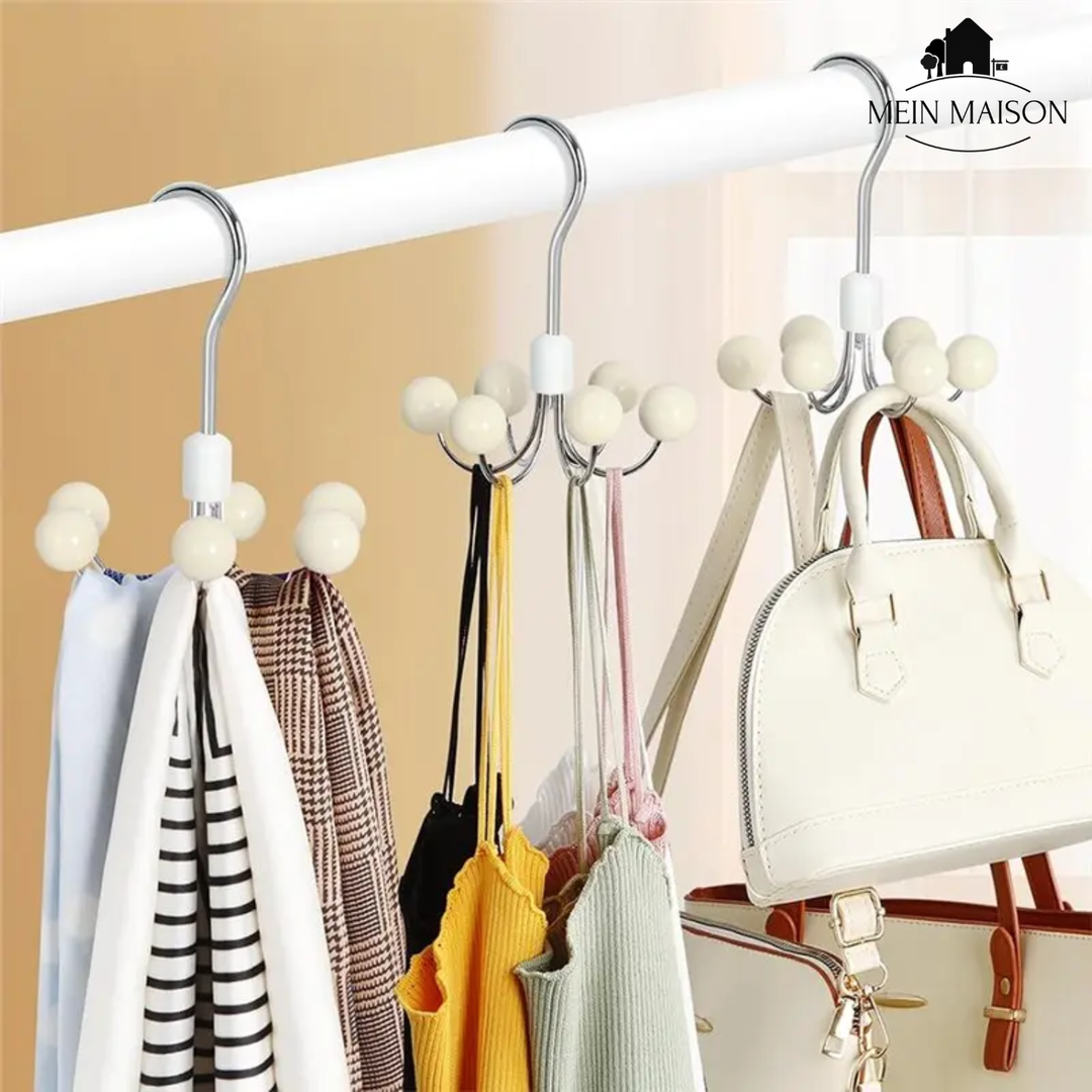 Innovativer drehbarer Kleiderbügel-Organizer für schnellen Zugriff auf Kleidung und Accessoires.