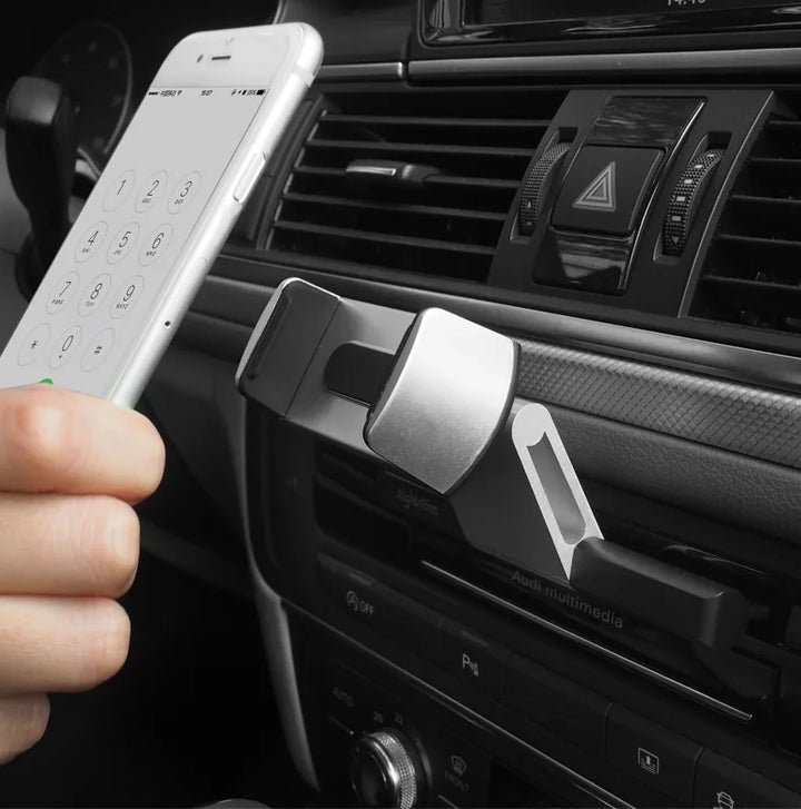 DriveFlexx Handyhalterung für Auto CD-Schlitz, universal & stabil. Perfekt für sichere Smartphone-Navigation im Fahrzeug.
